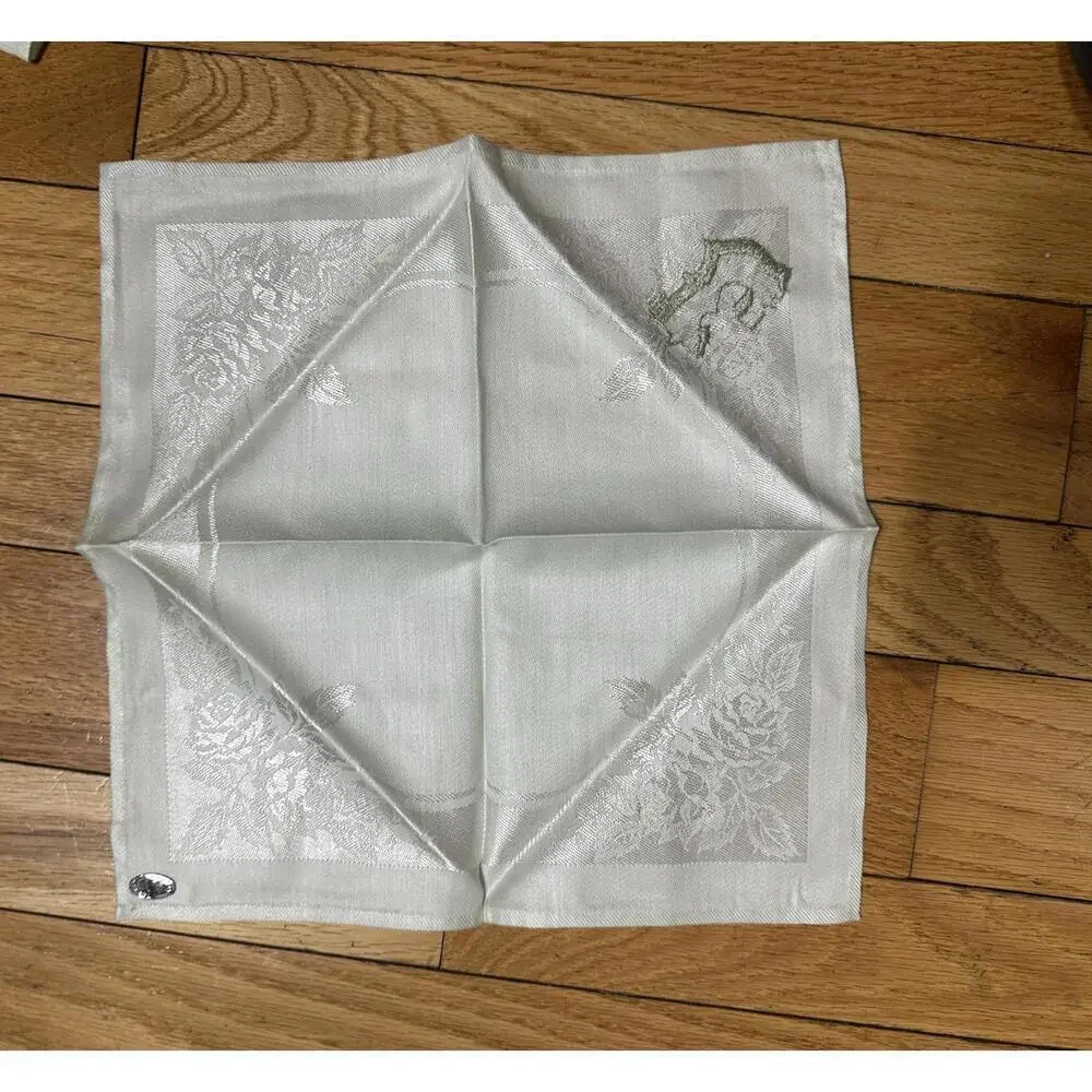 New VTG Mint Green Monogrammed J Linen Tablecloth & 6 Napkins Set Cottagecore
